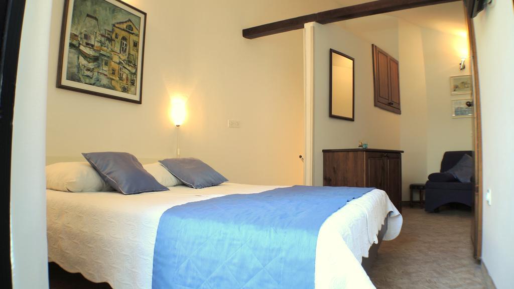 Green Oasis Family Apartments Piran Room photo