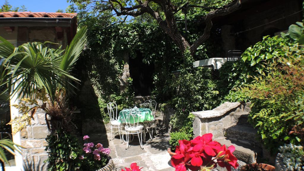 Green Oasis Family Apartments Piran Room photo